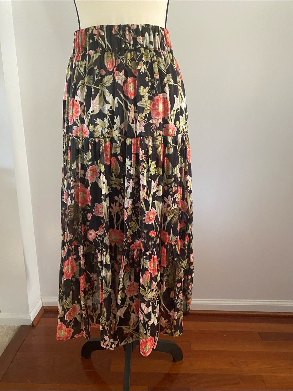 Lauren Conrad NWT size PXS floral skirt - Picture 5 of 9